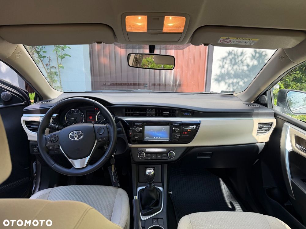 Toyota Corolla 1.6 Life - 9