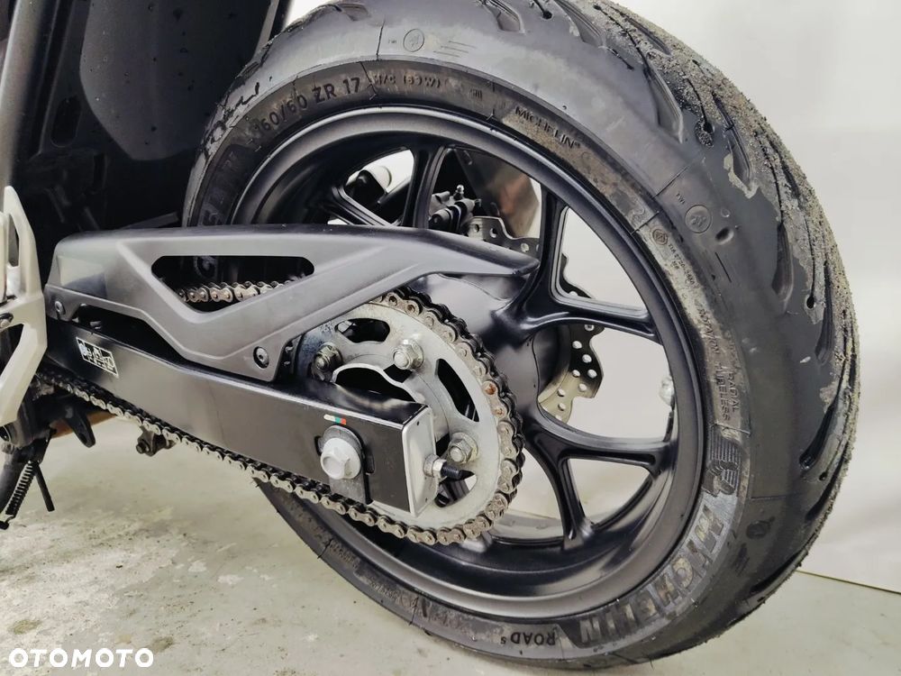 Honda NC - 25
