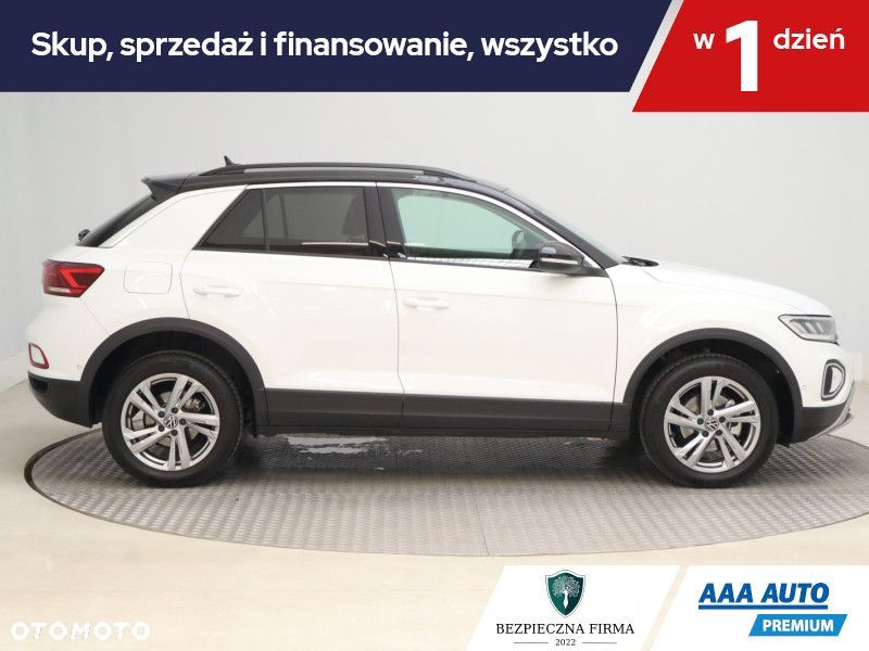 Volkswagen T-Roc - 8
