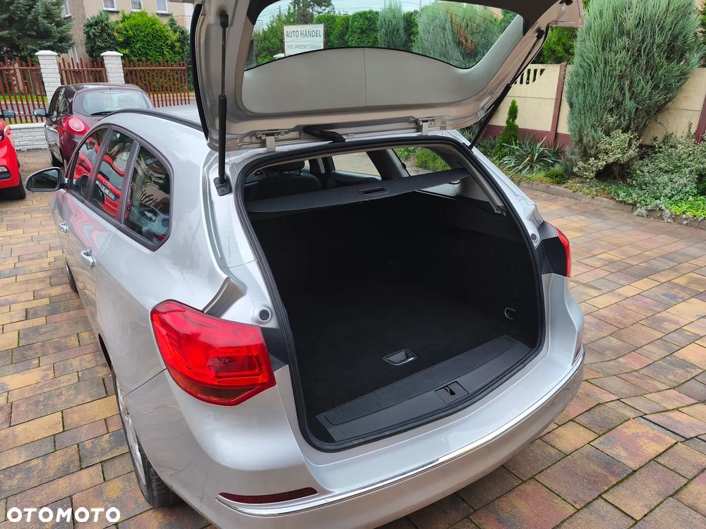 Opel Astra ver-iv-1-6-active - 8