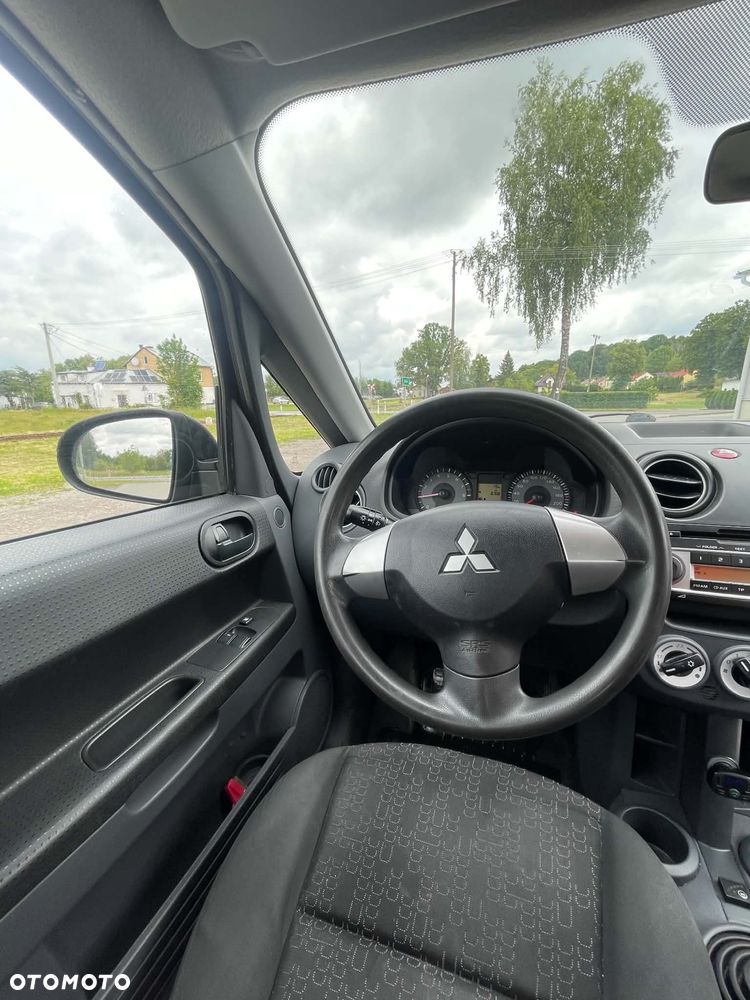 Mitsubishi Colt 1.3 Invite - 6