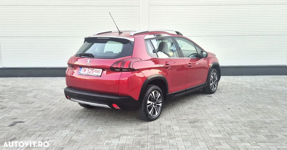Peugeot 2008 PureTech 110 Stop&Start EAT6 GT-Line Edition - 9