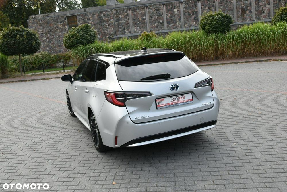 Toyota Corolla - 24
