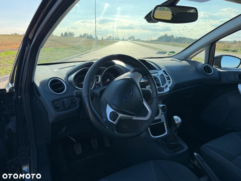 Ford Fiesta 1.4 Titanium - 5