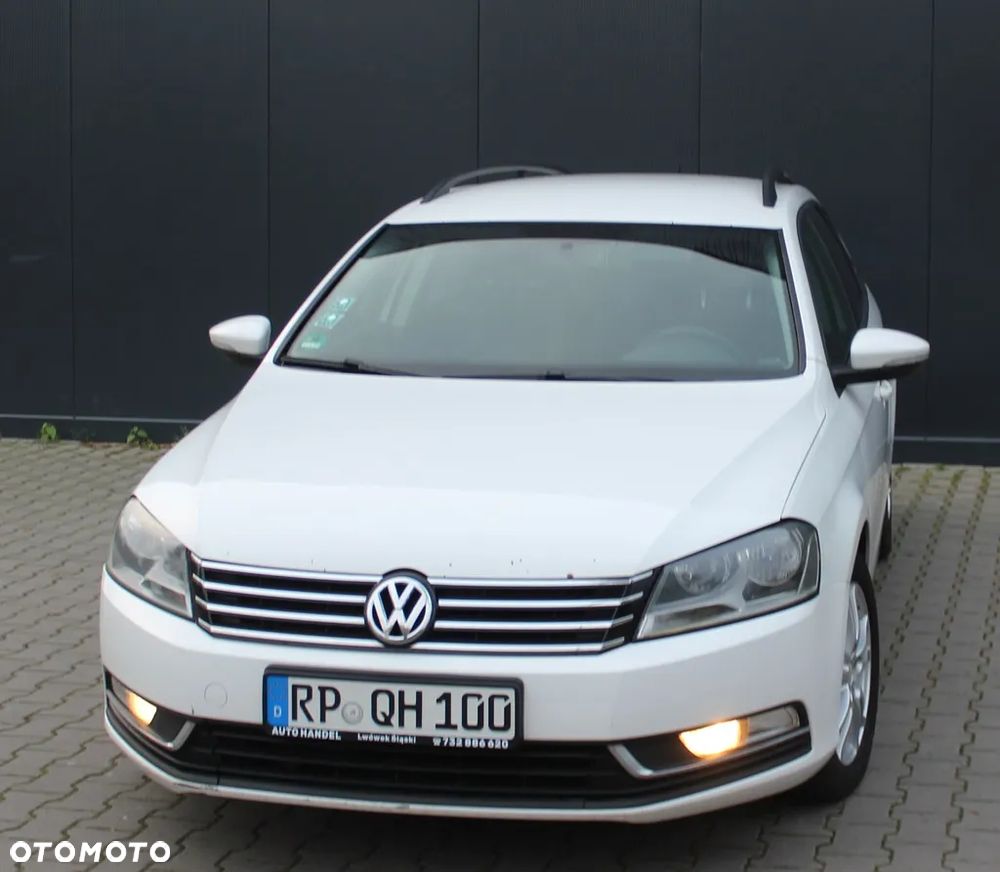 Volkswagen Passat - 2