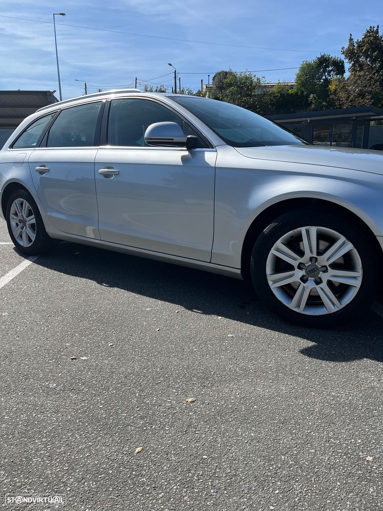 Audi A4 Avant 2.0 TDI - 4