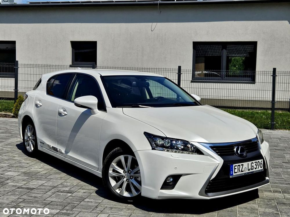 Lexus CT 200h F Sport EU6 - 16