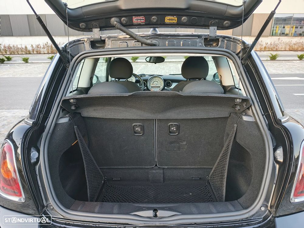 MINI 3 Portas One 1.4 - 26