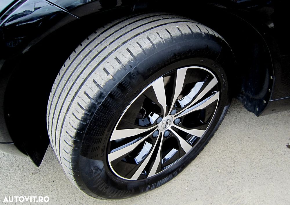 Volvo XC 60 B4 D Geartronic Momentum Pro - 29