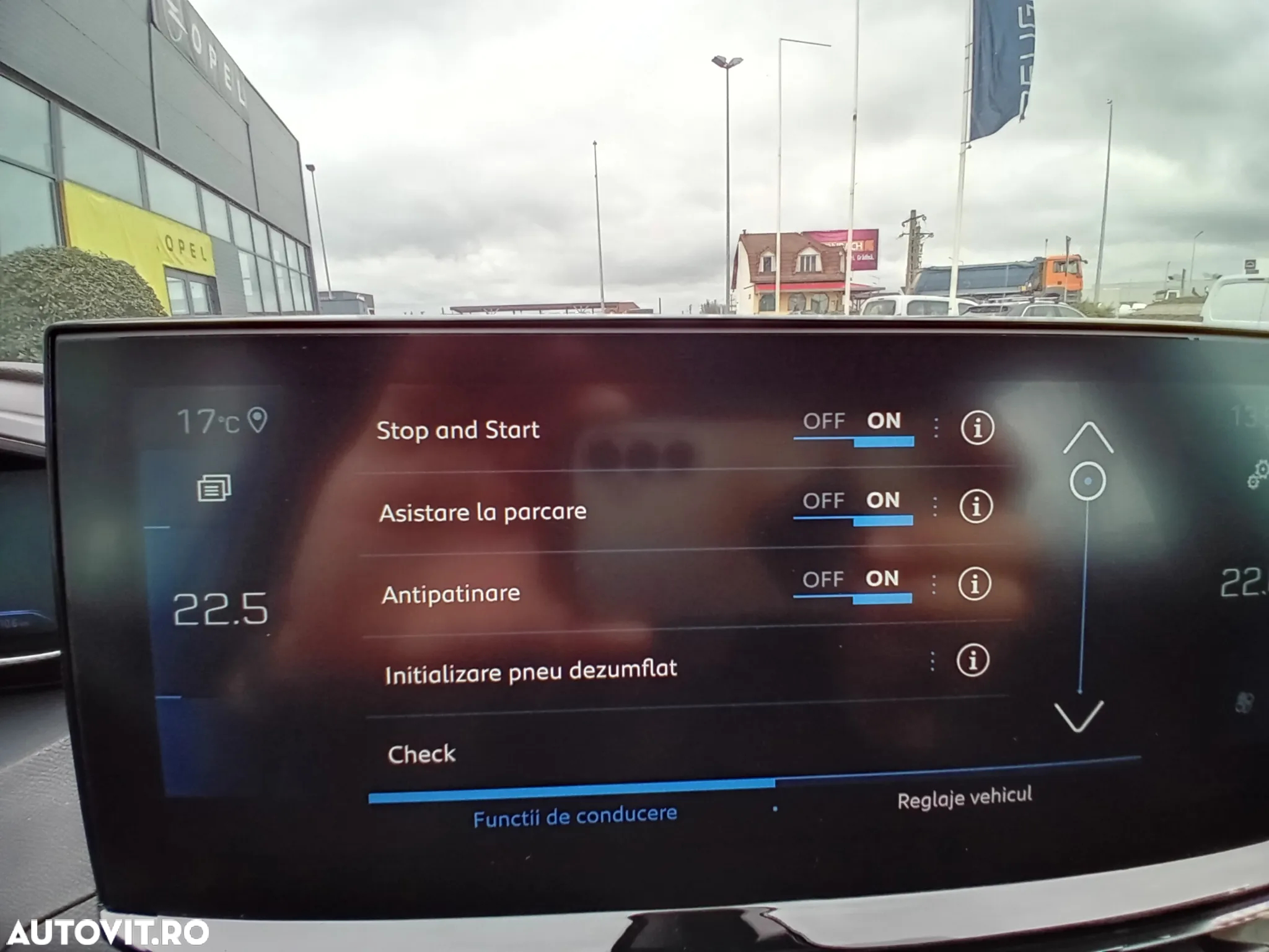 Peugeot 3008 1.2 PureTech 130 EAT8 Active Pack - 26