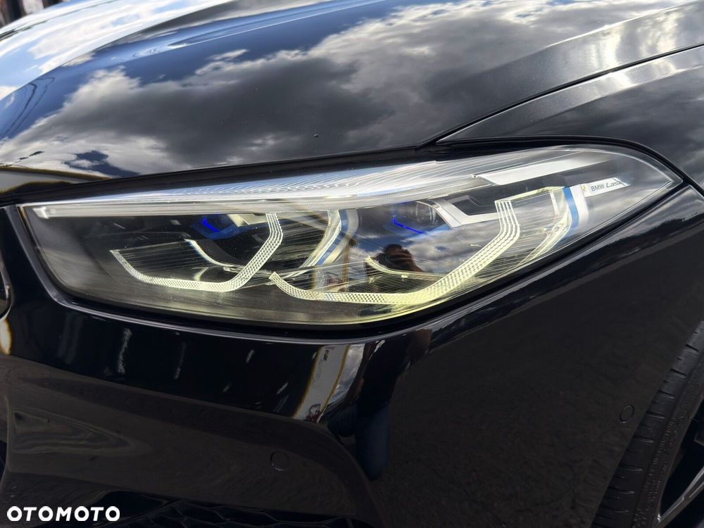BMW Seria 8 - 39
