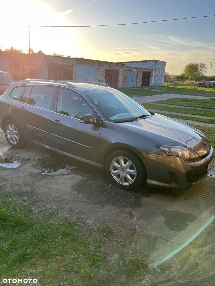 Renault Laguna 2.0 dCi FAP Exception - 1