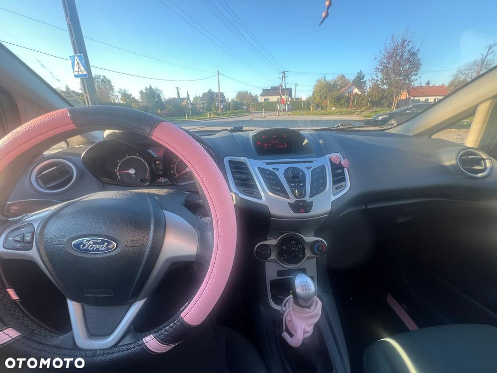 Ford Fiesta 1.25 Gold X (SVP) - 12