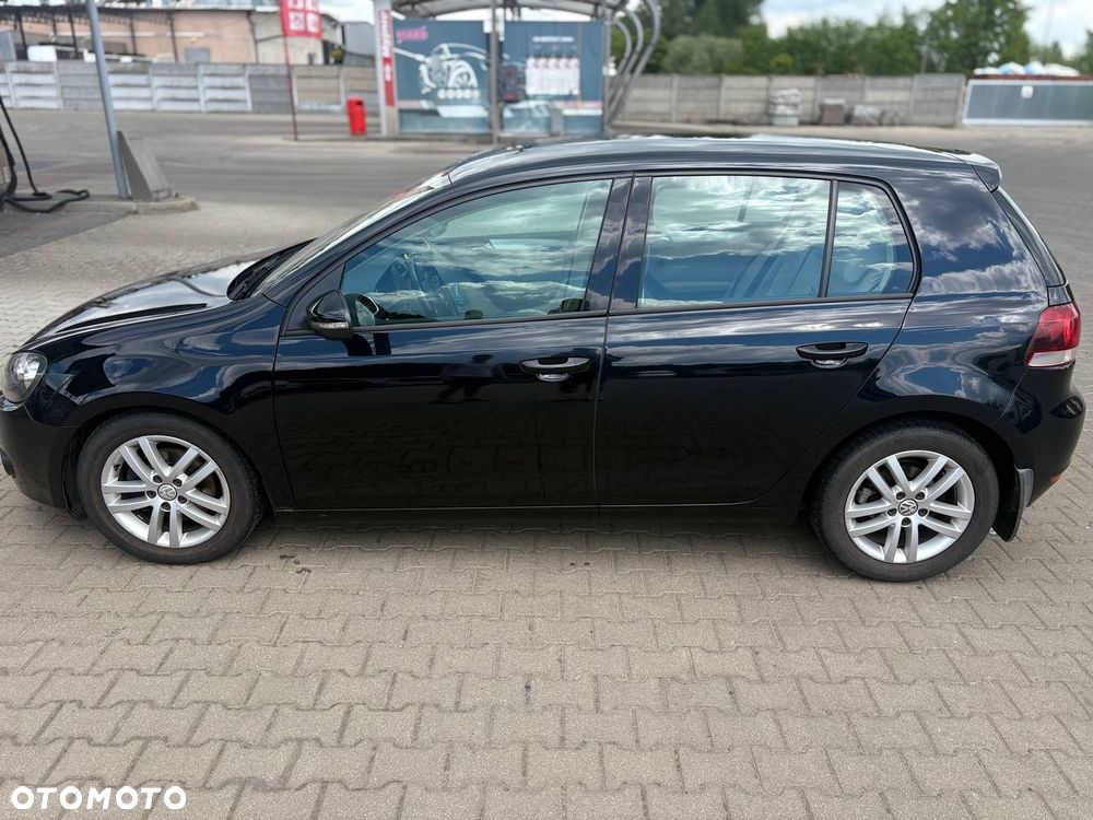 Volkswagen Golf - 5