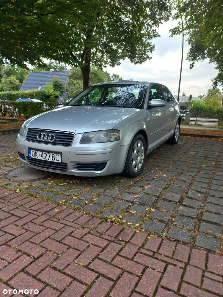 Audi A3 1.9 TDI Ambiente - 2
