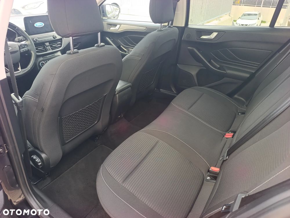 Ford Focus 1.5 EcoBlue STart-Stopp-System TITANIUM X - 16