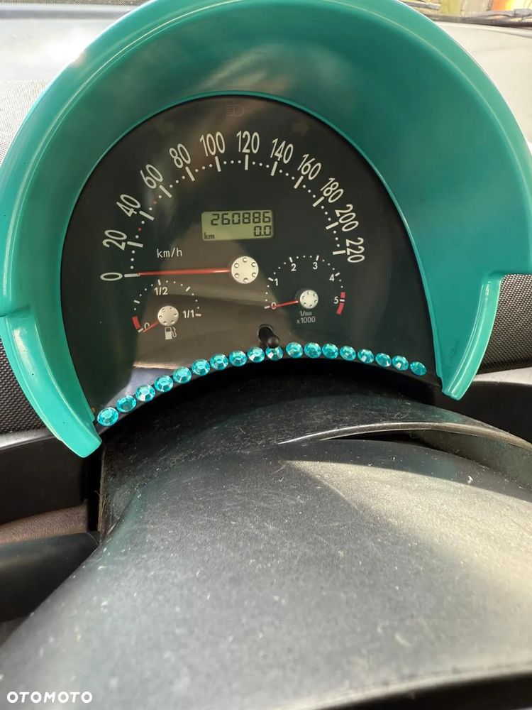 Volkswagen New Beetle - 6