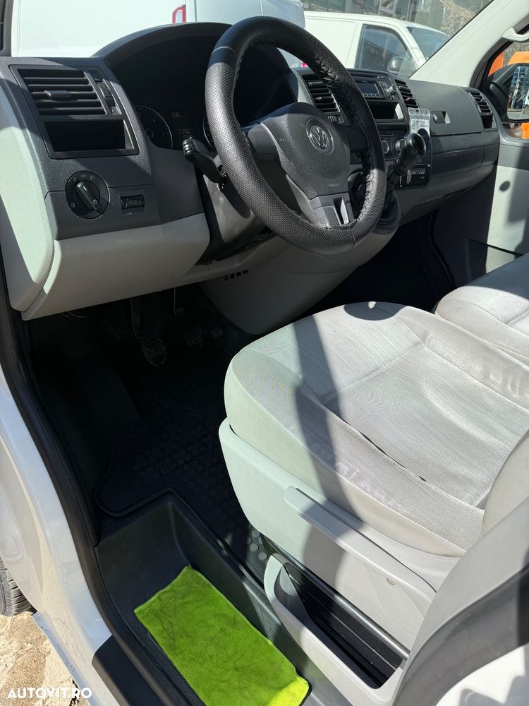 Volkswagen TRANSPORTER - 11