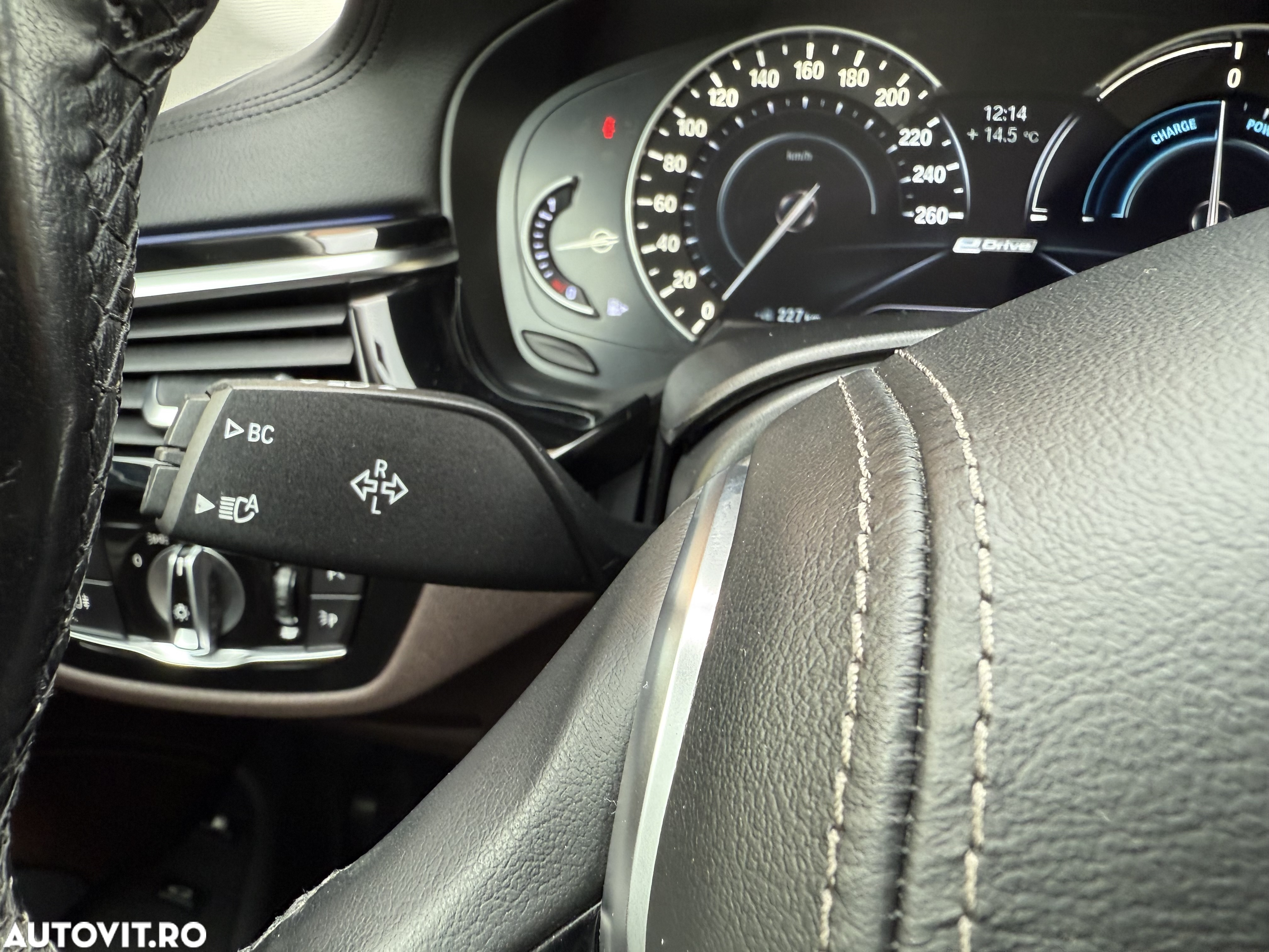 BMW Seria 5 530e iPerformance Aut. Luxury Line - 16