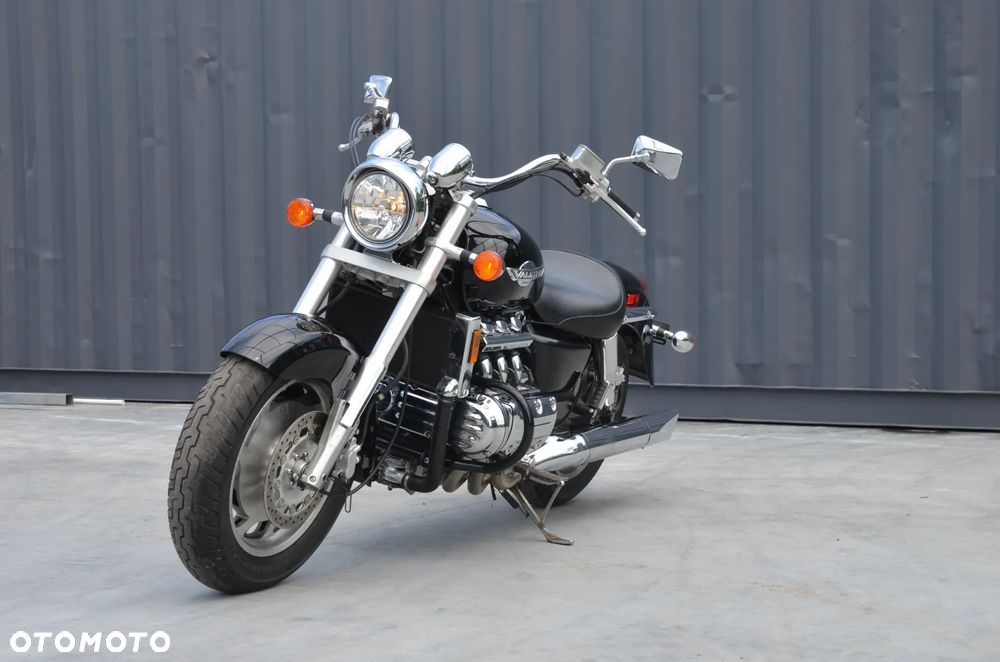Honda GL - 33