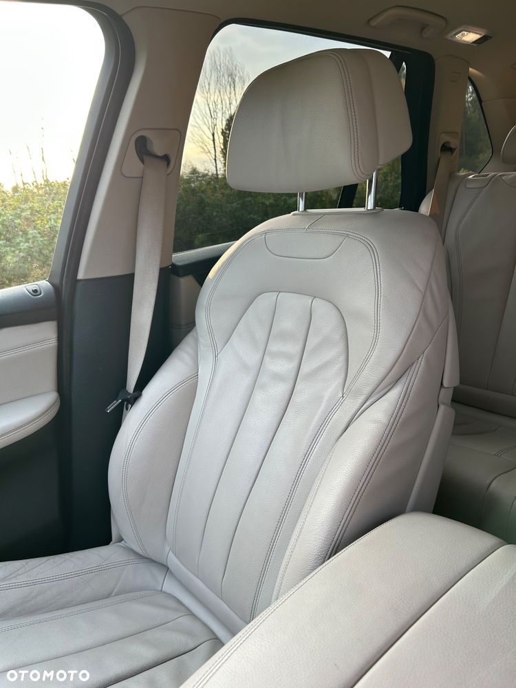 BMW X5 xDrive30d - 17