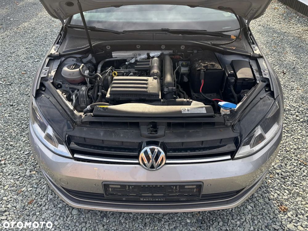 Volkswagen Golf 1.2 TSI BlueMotion Technology Cup - 32