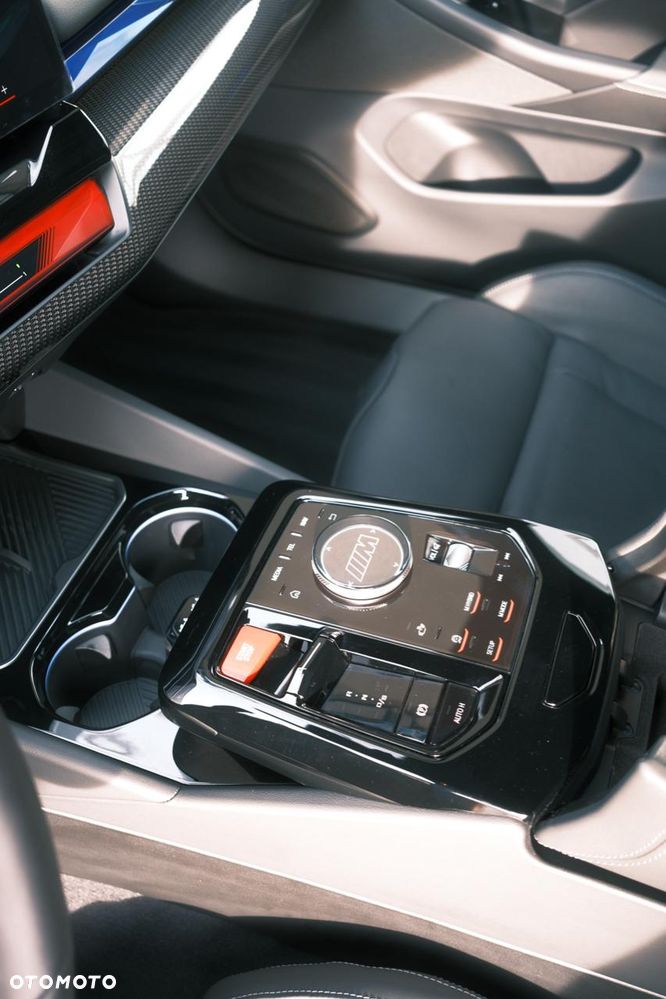 BMW M5 PHEV - 16