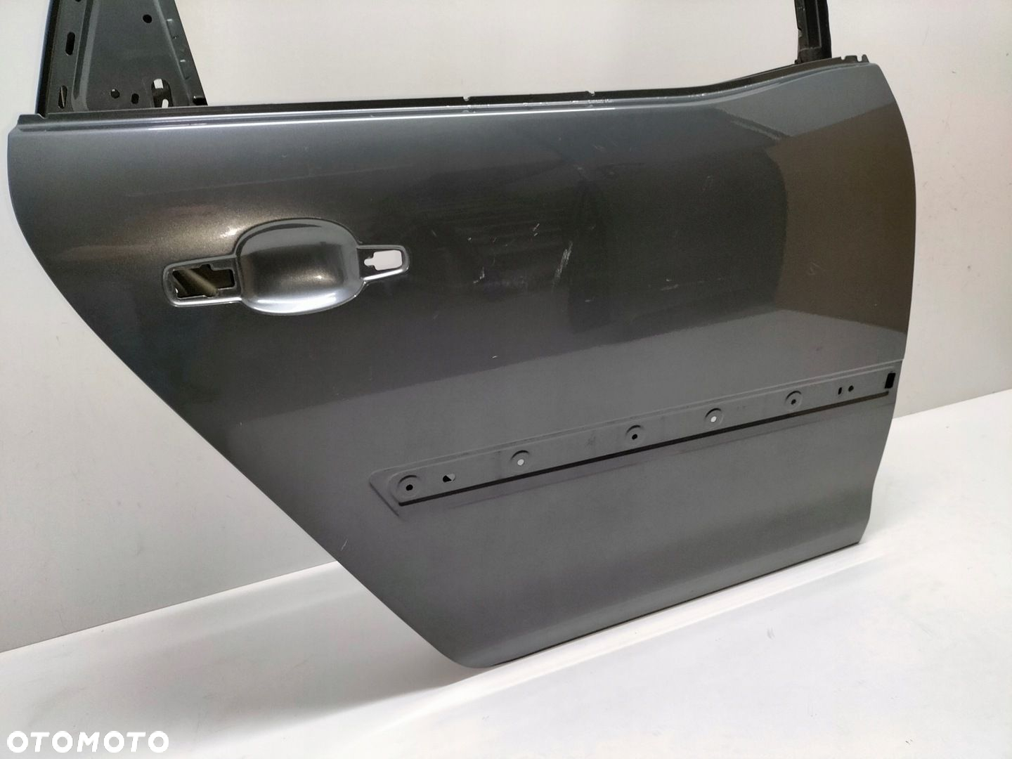 Drzwi tylne tył prawe CITROEN C4 PICASSO I 06-13 - 2