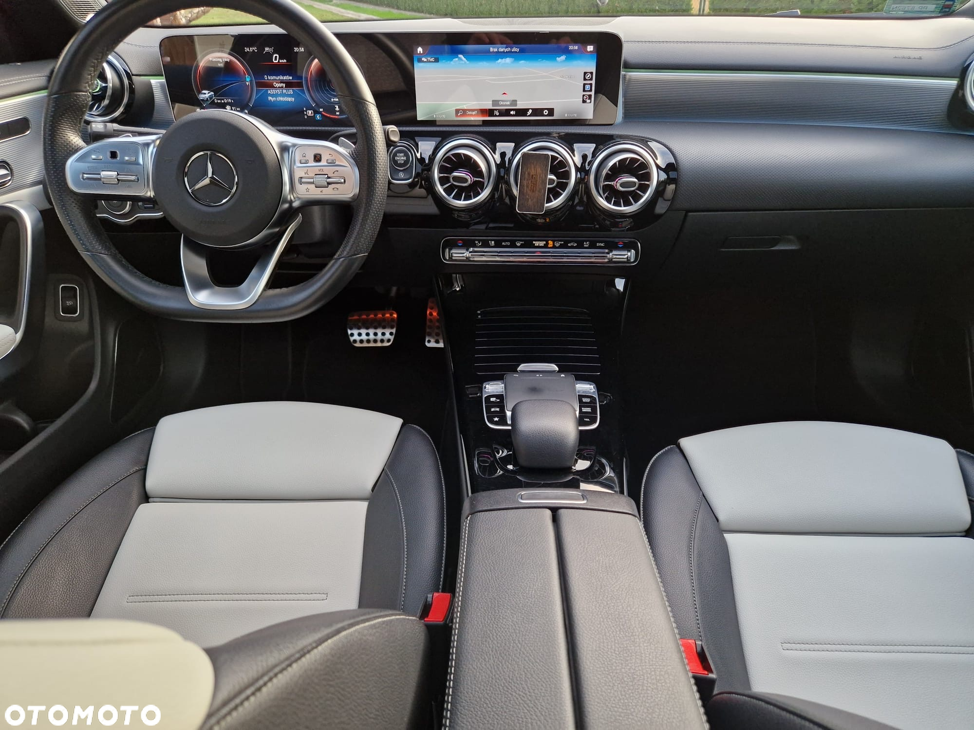 Mercedes-Benz CLA 250 4-Matic 7G-DCT - 34