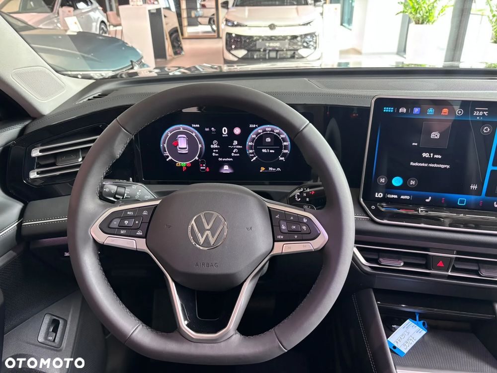 Volkswagen Tiguan 2.0 TDI Elegance DSG - 11