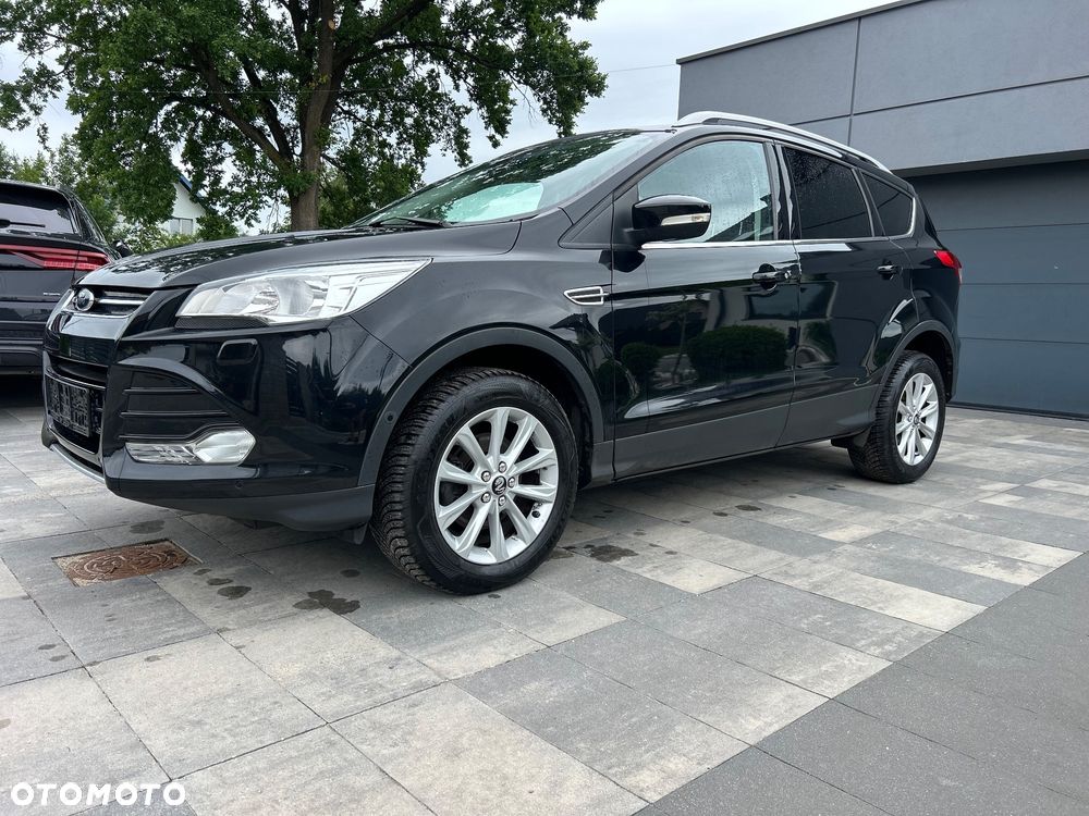 Ford Kuga 1.5 EcoBoost 2x4 Titanium - 13
