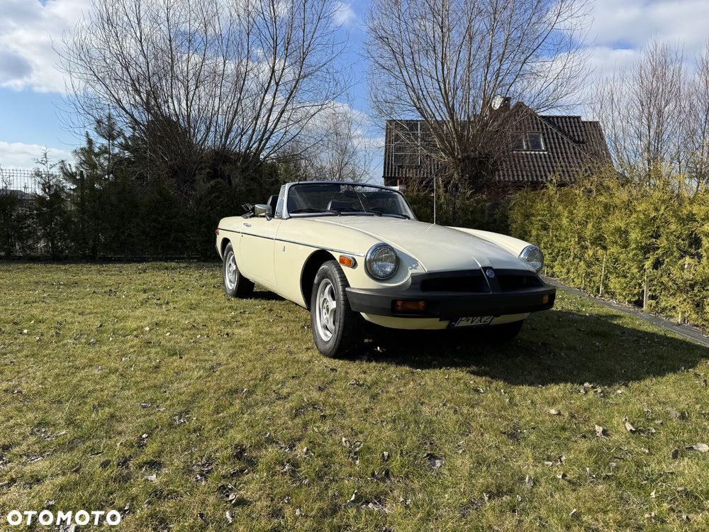 MG MGB - 1