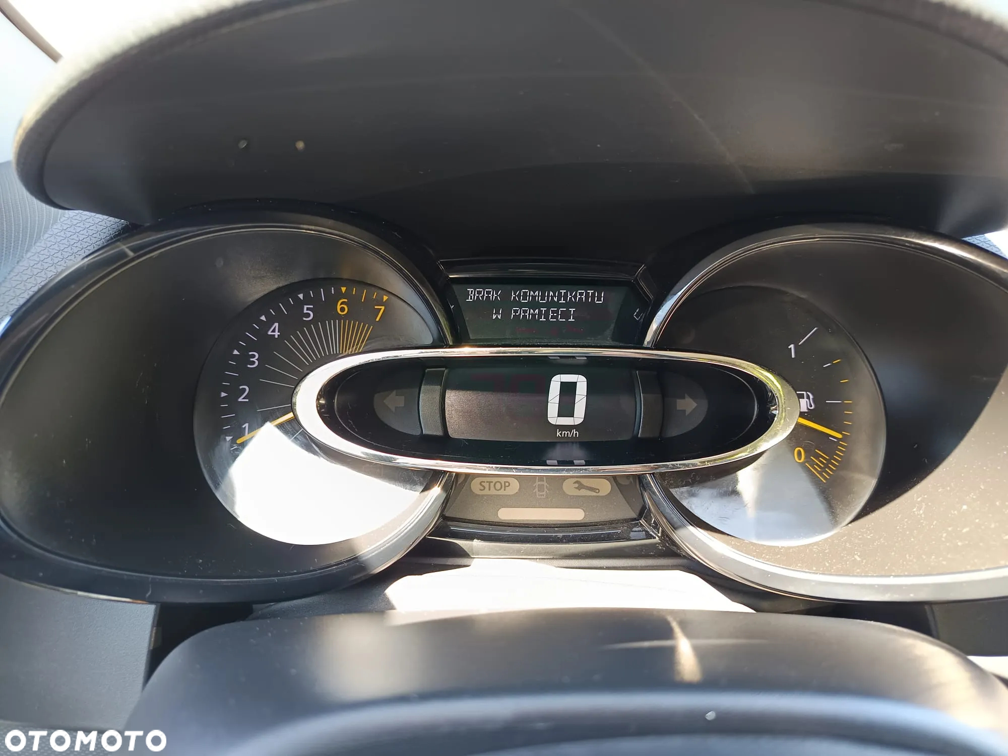 Renault Clio 1.2 16V Business - 17