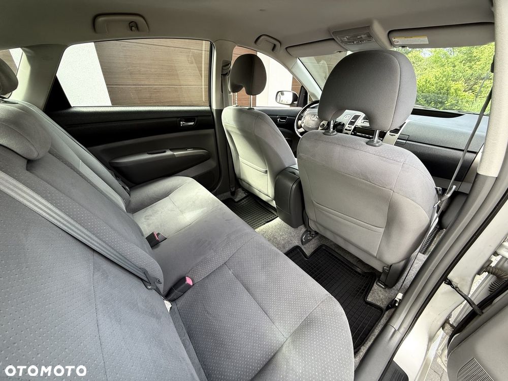 Toyota Prius 1.5 VVT-i Sol - 22