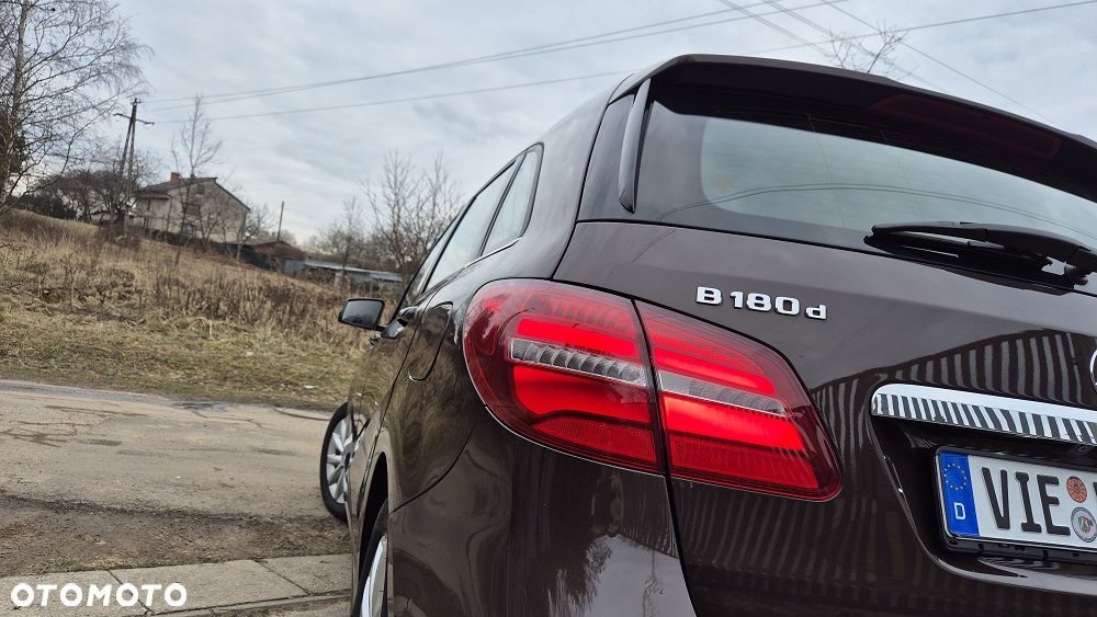 Mercedes-Benz Klasa B 180 (CDI) d Urban - 10