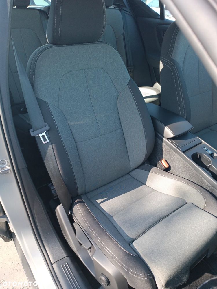 Volvo XC 40 T2 Core - 26