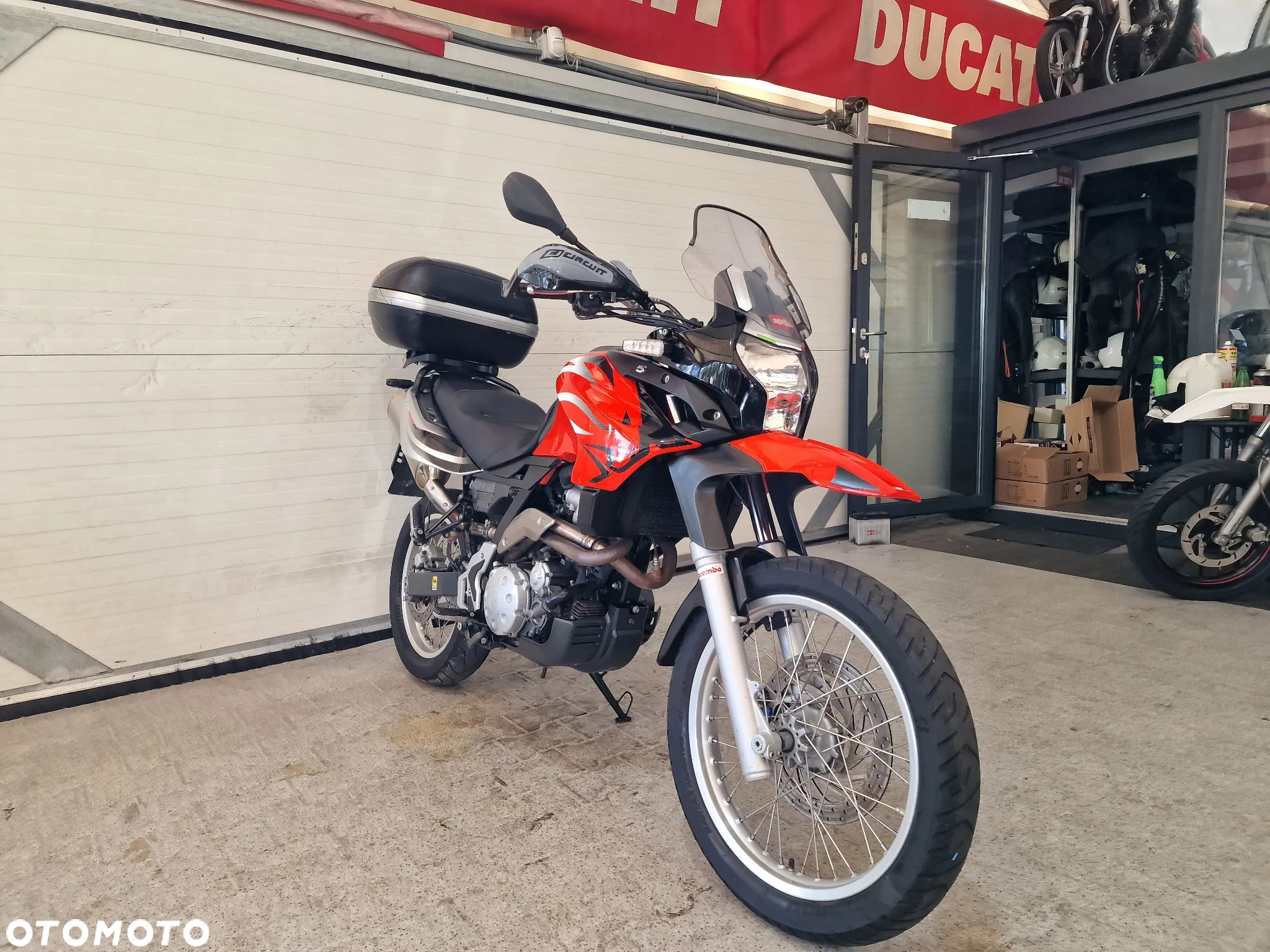 Aprilia Pegaso - 5