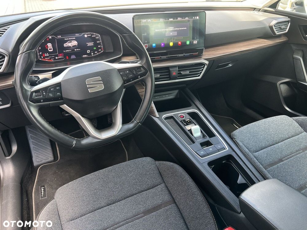 Seat Leon Sportstourer 2.0 TDI Xcellence DSG - 29