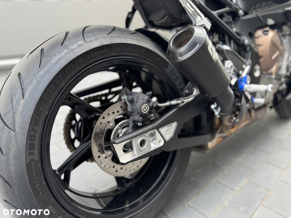 BMW S - 10