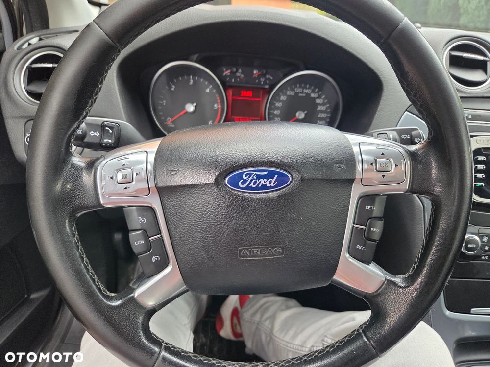 Ford Mondeo 2.0 TDCi Trend - 17