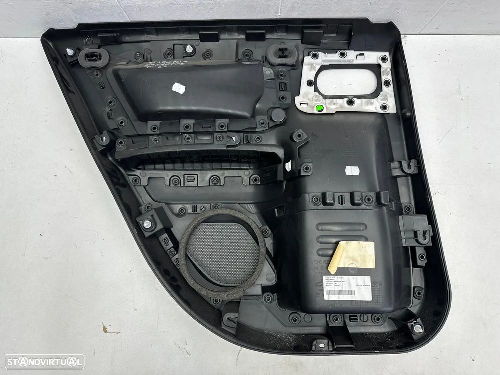 Farda / Quartela Frente / Trás Direita / Esquerda - Citroen C4 Cactus (2014) - 10