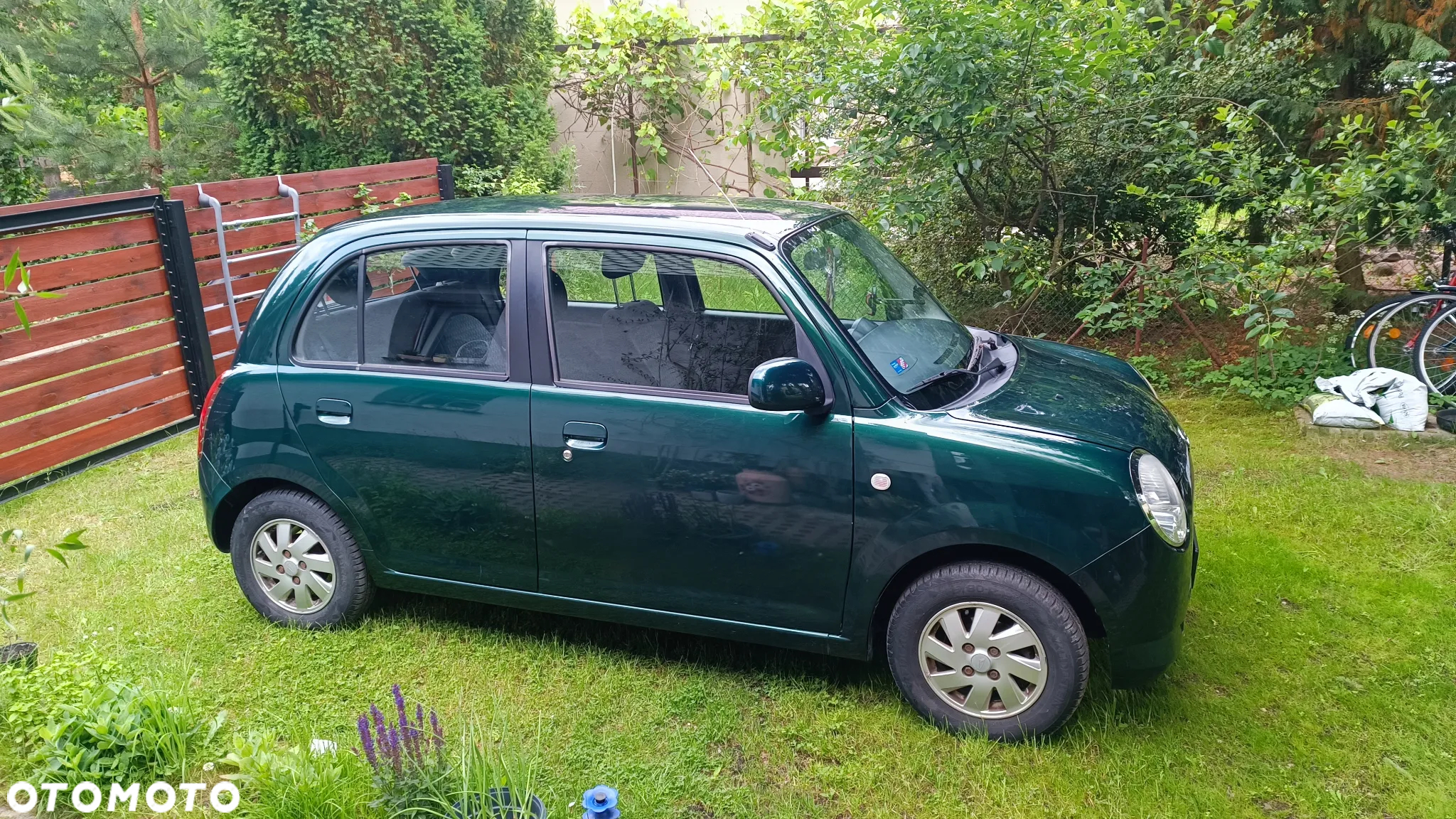 Daihatsu Trevis - 9