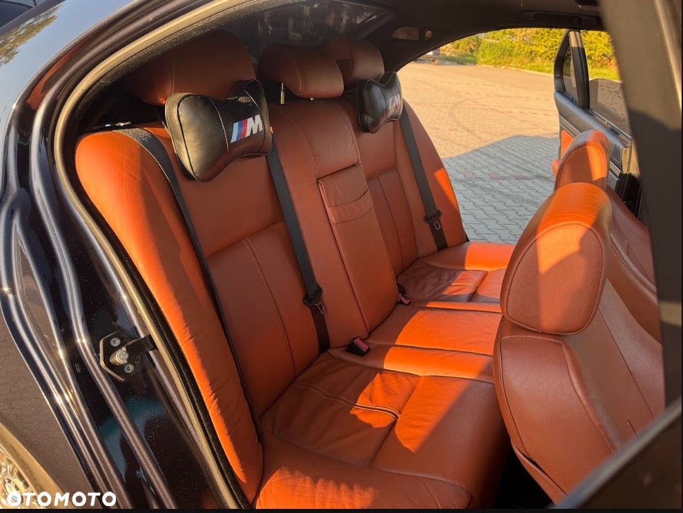 BMW Seria 5 - 32