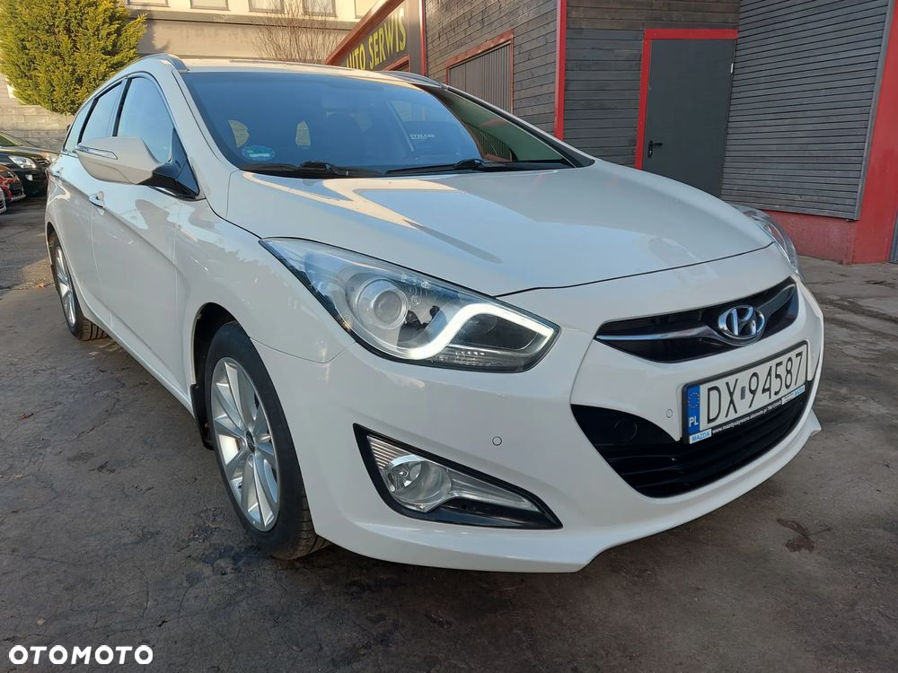 Hyundai i40 i40cw 1.7 CRDi Fifa World Cup Edition - 9