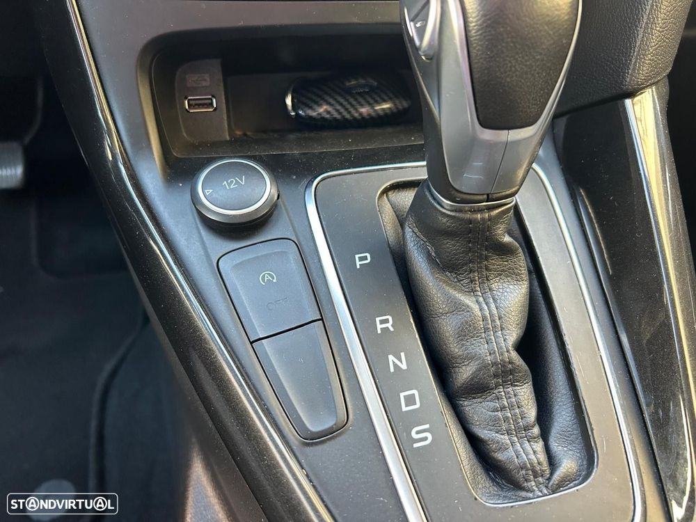 Ford Focus SW 1.0 EcoBoost Titanium Aut. - 26