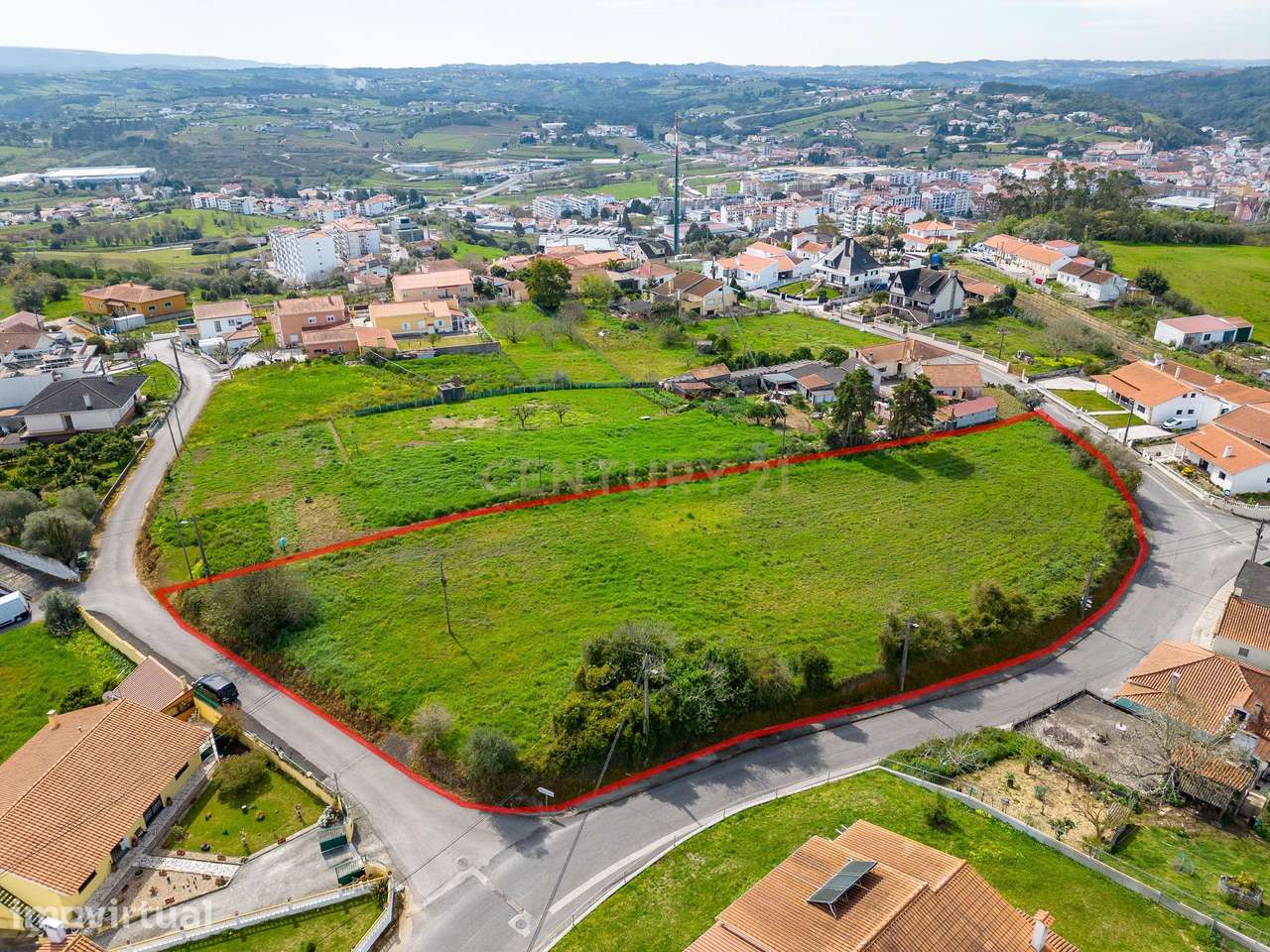 TERRENO PARA CONTRUÇÃO - 8 MORADIAS EM BOAVISTA - Grande imagem: 2/10