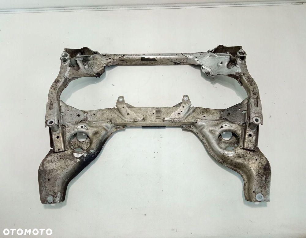SANKI TRAWERS BELKA SILNIKA BMW E81 E87 116d 2.0 D - 1