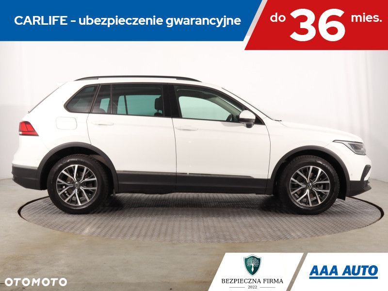 Volkswagen Tiguan - 8