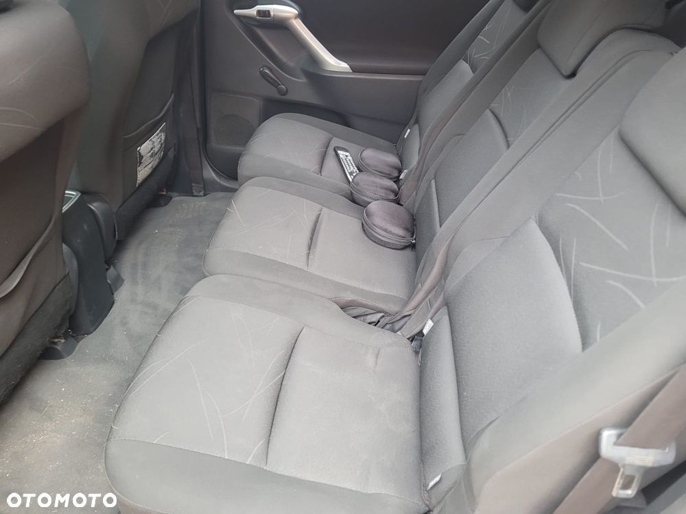 Toyota Verso 1.6 5-Sitzer Comfort - 17