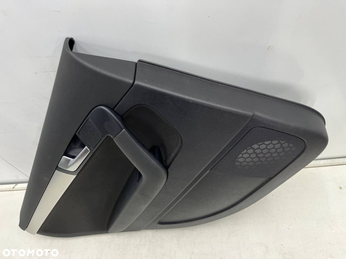 Tapicerka Audi A3 8p Sportback 5D 03-13r. boczek drzwi lewych tylnych pasażera lewy tył 093044586 - 12